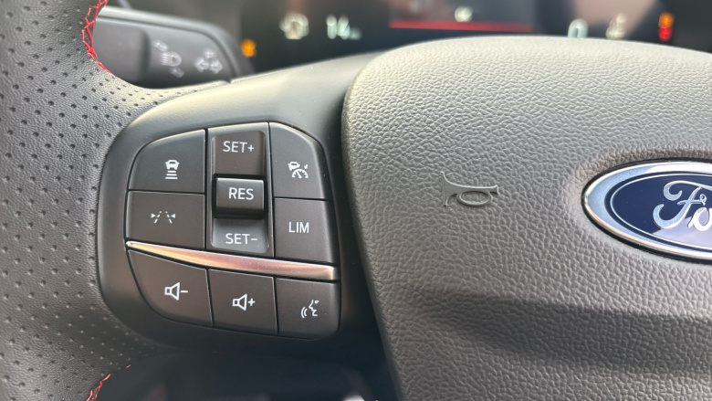 Ford Kuga 2.5 FHEV ST-Line X 5dr CVT Hybrid Estate